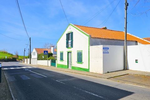 Villa a Ponta Delgada, Sao Miguel, Ponta Delgada - € 350.000 | Ref: AZ99030FR - foto 2
