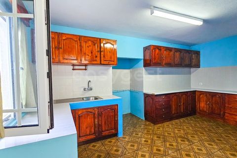 Villa a Ponta Delgada, Sao Miguel, Ponta Delgada - € 350.000 | Ref: AZ99030FR - foto 13