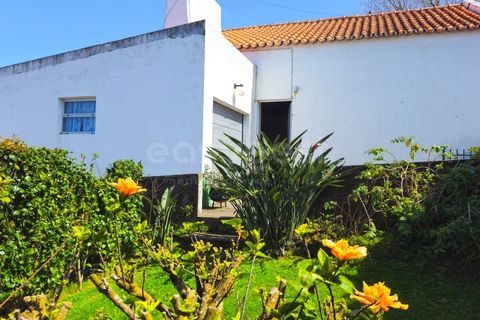 Villa a Ponta Delgada, Sao Miguel, Ponta Delgada - € 350.000 | Ref: AZ99030FR - foto 23