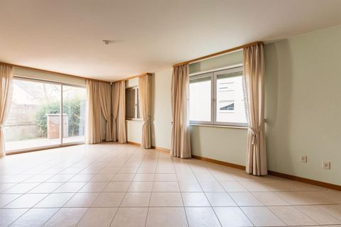 Villa a Strasbourg, Bas-Rhin, Strasbourg - € 855.750 | Ref: T66615-IMMOVAL - foto 4