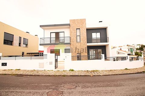 Villa i Laranjeiro, Setubal, Laranjeiro - € 695.000 | Ref: 022.073.609 - foto 1