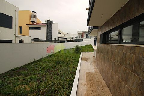 Villa i Laranjeiro, Setubal, Laranjeiro - € 695.000 | Ref: 022.073.609 - foto 39
