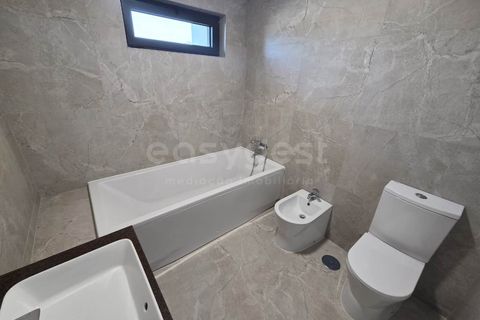 Villa i Aveiro, Aveiro, Aveiro - € 485.500 | Ref: EA99013 - foto 5