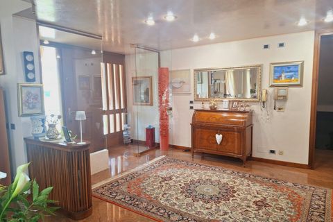 Villa i Castelfranco Veneto, Treviso, Castelfranco Veneto - € 700.000 | Ref: CV26015 - foto 6
