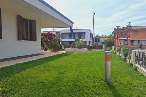 Villa i Castelfranco Veneto, Treviso, Castelfranco Veneto - € 700.000 | Ref: CV26015 - foto 19