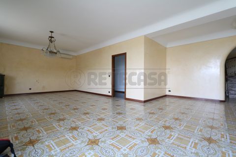 Villa a Longare, Vicenza, Longare - € 1.630/mes | Ref: FLsinL07 - foto 2