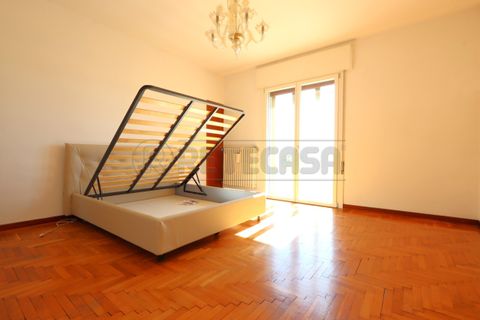 Villa a Longare, Vicenza, Longare - € 1.630/mes | Ref: FLsinL07 - foto 22