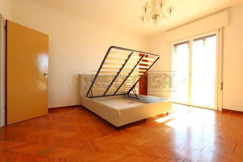 Villa a Longare, Vicenza, Longare - € 1.630/mes | Ref: FLsinL07 - foto 23