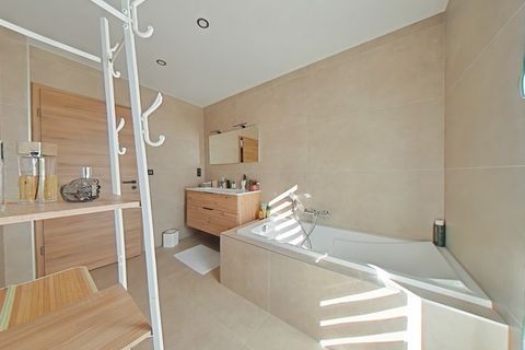 Bungalou a Thionville, Moselle, Thionville - € 635.000 | Ref: 830035345330 - foto 8