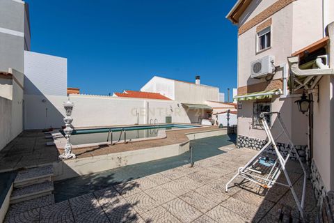 Villa i Seixal, Setubal, Seixal - € 749.000 | Ref: C0483-01821 - foto 13