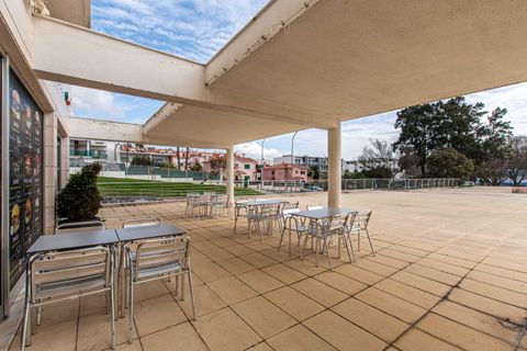 Erhvervsejendom i Oeiras, Lisbon, Oeiras - € 45.000 | Ref: C0483-01825 - foto 3