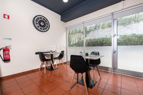 Erhvervsejendom i Oeiras, Lisbon, Oeiras - € 45.000 | Ref: C0483-01825 - foto 14