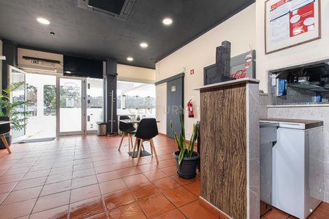Erhvervsejendom i Oeiras, Lisbon, Oeiras - € 45.000 | Ref: C0483-01825 - foto 18