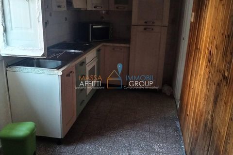 Villa a Massa, Massa and Carrara, Massa - € 220.000 | Ref: 3653 - foto 11