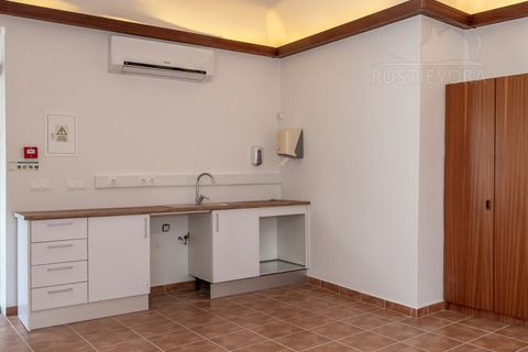 L'establiment comercial a Evora, Evora, Evora - € 650/mes | Ref: 2683 - foto 10