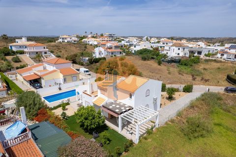 Villa a Castro Marim, Faro, Castro Marim - € 585.000 | Ref: SU-CS-MOR-94504 - foto 12