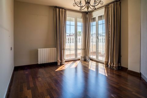 Villa en Elda, Alicante, Elda - € 430.000 | Ref: ANN-R173 - photo 42