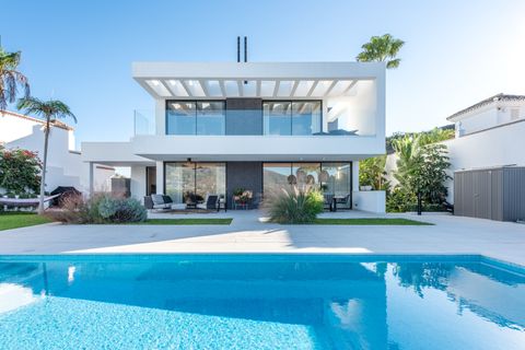 Villa a Mijas Costa, Malaga, Mijas Costa - € 1.895.000 | Ref: MBC0065 - foto 6