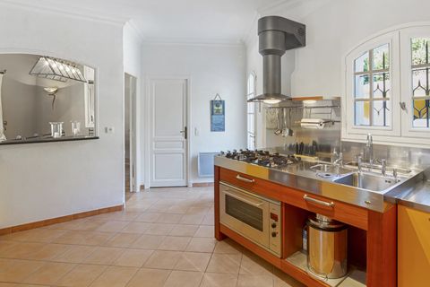 Villa i Mougins, Alpes-Maritimes, Mougins - € 2.985.000 | Ref: HH-16139842 - foto 11