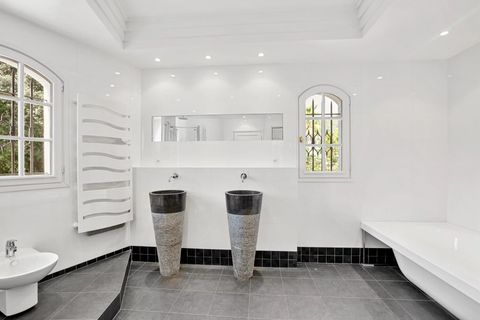 Villa i Mougins, Alpes-Maritimes, Mougins - € 2.985.000 | Ref: HH-16139842 - foto 20