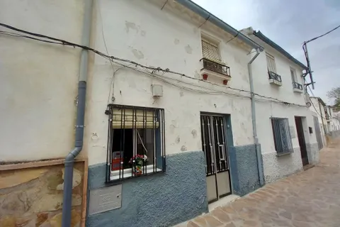 Byhus i Martos, Jaen, Martos - € 35.000 | Ref: Casa Sunrise - foto 1