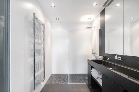 Leilighet i Marseille, Bouches-du-Rhone, Marseille - € 1 490 000 | Ref: HH-16141181 - foto 19