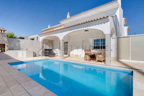 Villa i Carvoeiro, Faro, Carvoeiro - € 875.000 | Ref: City-26-26C - foto 1