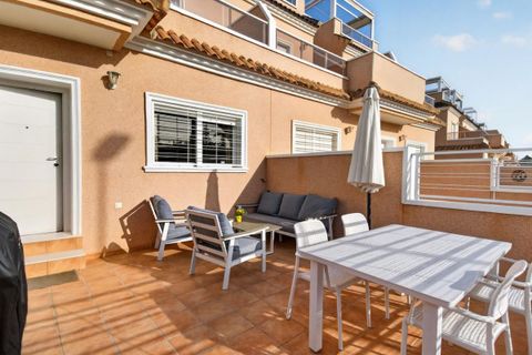 Casa de pueblo en Punta Prima, Alicante, Punta Prima - € 349.000 | Ref: 200-4725 - photo 29