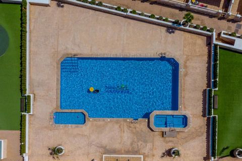 Casa de pueblo en Punta Prima, Alicante, Punta Prima - € 349.000 | Ref: 200-4725 - photo 36