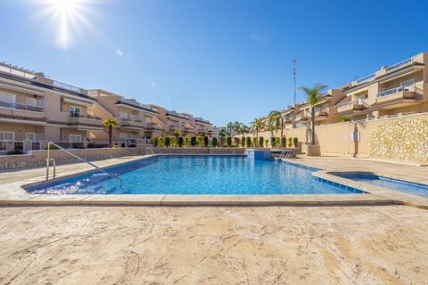 Casa de pueblo en Punta Prima, Alicante, Punta Prima - € 349.000 | Ref: 200-4725 - photo 37