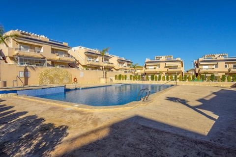 Casa de pueblo en Punta Prima, Alicante, Punta Prima - € 349.000 | Ref: 200-4725 - photo 40