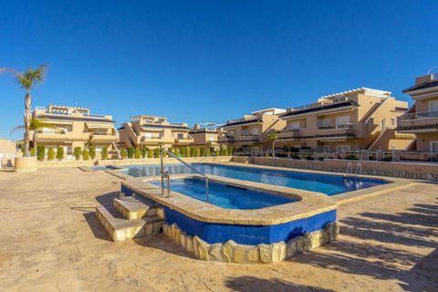 Casa de pueblo en Punta Prima, Alicante, Punta Prima - € 349.000 | Ref: 200-4725 - photo 43