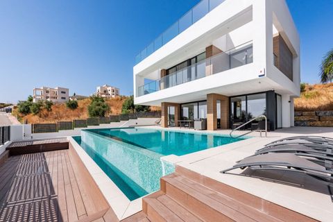 Villa a Estepona, Malaga, Estepona - € 1.440.000 | Ref: CDS5147518-FO - foto 3