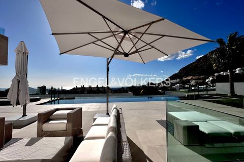 Villa i Finestrat, Alicante, Finestrat - € 2.300.000 | Ref: W-02ZYM3 - foto 31