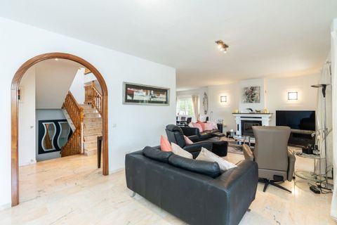 Villa a Marbesa, Malaga, Marbesa - € 1.750.000 | Ref: CDS5350132-FO - foto 8