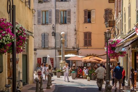 Lejlighed i Antibes, Alpes-Maritimes, Antibes - € 365.000 | Ref: ARF-1151-AA - foto 19