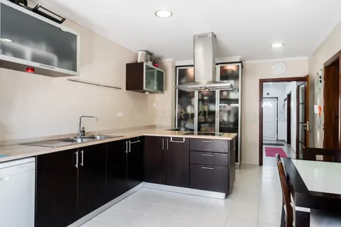 Villa i Loures, Lisbon, Loures - € 499.000 | Ref: C0429-00417 - foto 1