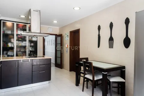 Villa i Loures, Lisbon, Loures - € 499.000 | Ref: C0429-00417 - foto 4