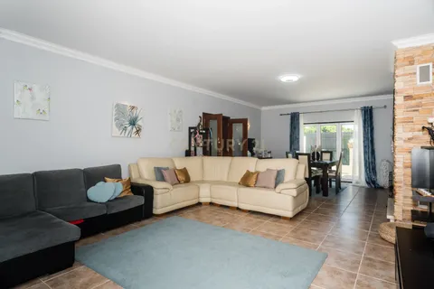 Villa i Loures, Lisbon, Loures - € 499.000 | Ref: C0429-00417 - foto 9