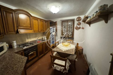 Stadthaus in Seravezza, Lucca, Seravezza - € 800/Monat | Ref: 2715 - Foto 14