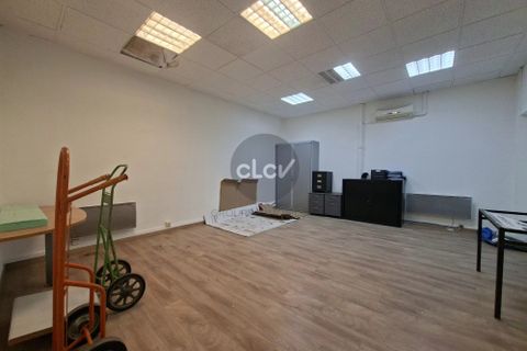 L'establiment comercial a Lyon, Rhone, Lyon - € 420.000 | Ref: 86820744 - foto 12