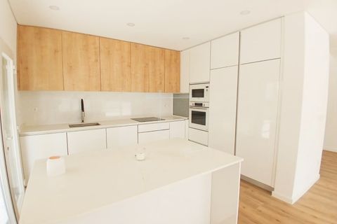 Byhus i Almada, Setubal, Almada - € 750.000 | Ref: 18014 - foto 8