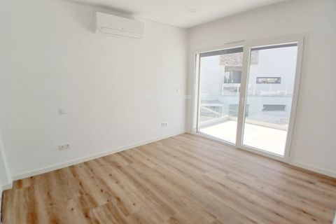 Byhus i Almada, Setubal, Almada - € 750.000 | Ref: 18014 - foto 30