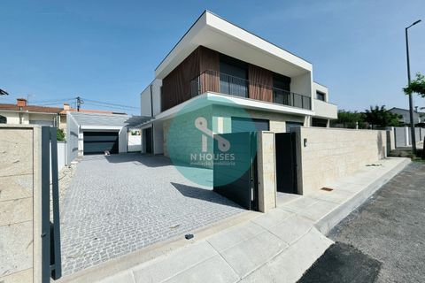 Byhus i Braga, Braga, Braga - € 530.000 | Ref: NH833 - foto 1