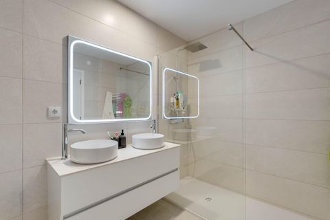 Villa a Espinho, Aveiro, Espinho - € 475.000 | Ref: C0496-00188 - foto 19
