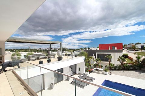 Villa i Silves, Faro, Silves - € 1.250.000 | Ref: 381/M/00277 - foto 12