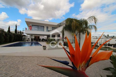 Villa i Silves, Faro, Silves - € 1.250.000 | Ref: 381/M/00277 - foto 40