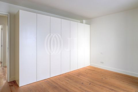 Villa i Oeiras, Lisbon, Oeiras - € 1.750.000 | Ref: 96661 - foto 15
