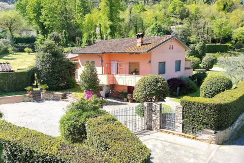 Villa i Lucca, Lucca, Lucca - € 490.000 | Ref: IA04207 - foto 1