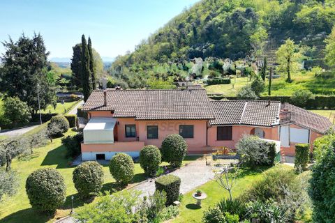 Villa i Lucca, Lucca, Lucca - € 490.000 | Ref: IA04207 - foto 4